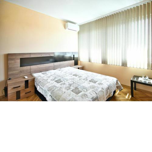 Downtown flat with two bedrooms