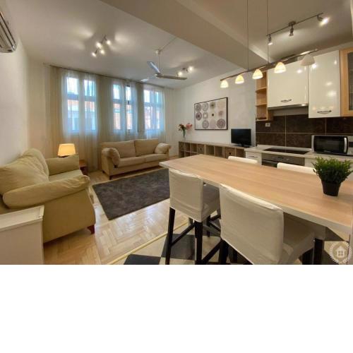 Downtown Vibe Apartment II.