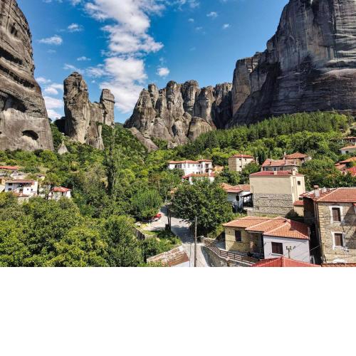 Dream Nest Meteora