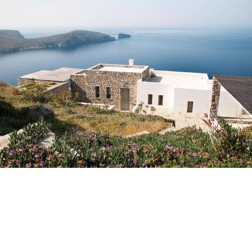 Dreamy Cycladic Luxury Summer Villa 1