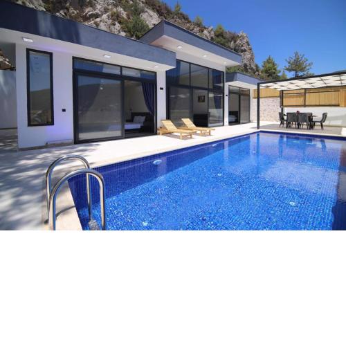 Dreamy Villa with Private Pool and Jacuzzi in Kas