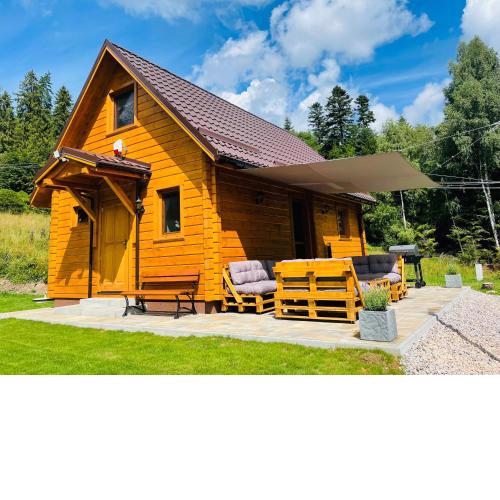 Drevenica BindtWood s jacuzzi kaďou a saunou