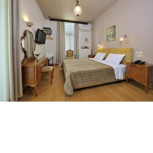 Dryades & Orion Hotel