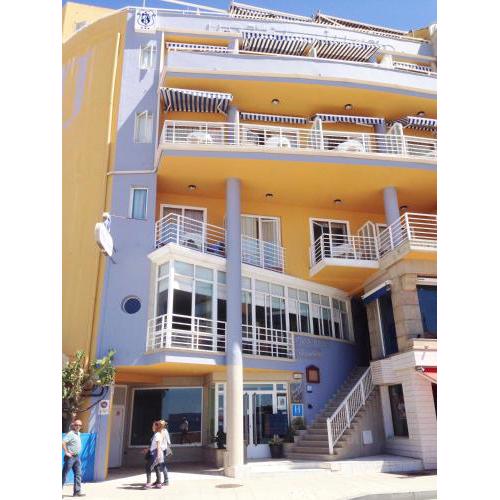 Duerming Justo Hotel