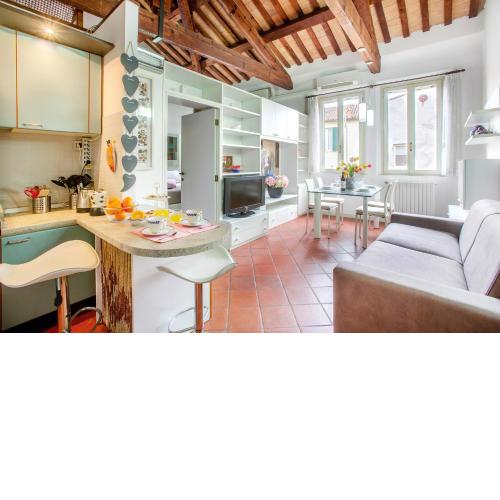 Duplex Apartment in centro con posto auto privato