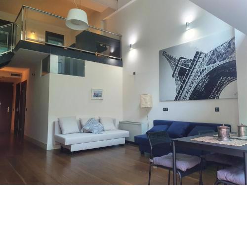 DUPLEX C/ ALCALA-IFEMA-CLINICA NAVARRA- CON TERRAZA Y PARKING