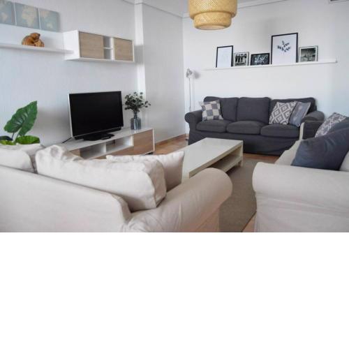 DUPLEX CON IMPRESIONANTES VISTAS AL MAR