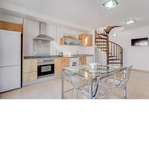 Duplex in San Juan with 2 bedrooms