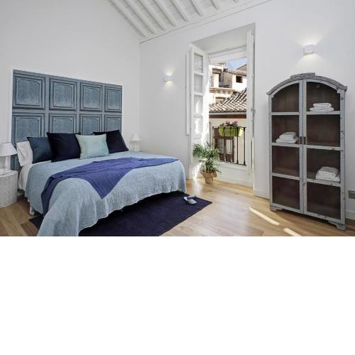 Duplex Lux Escudo del Carmen
