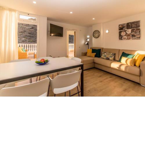Duplex Palm Mar - 5P (B32)