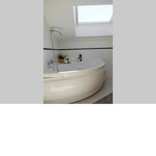 Duplex precioso con jacuzzi, sauna y chimenea .