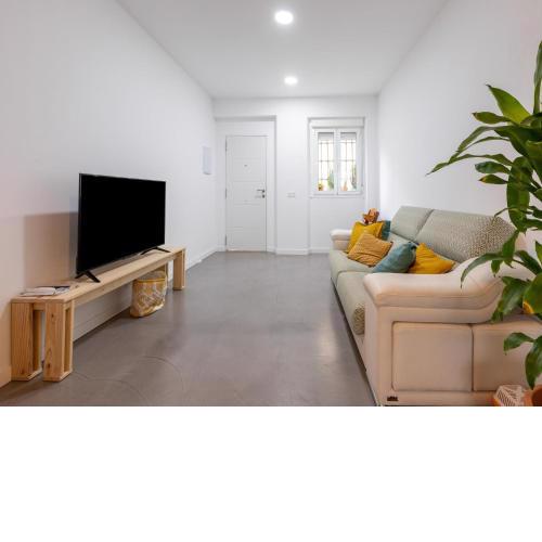 Duplex street cadiz