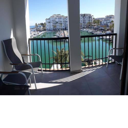 Duquesa Seafront Marina