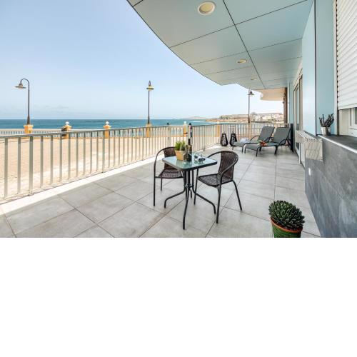 Durmiendo sobre el mar, Vivienda La Baja