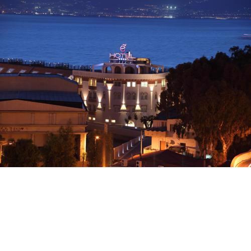 E' Hotel