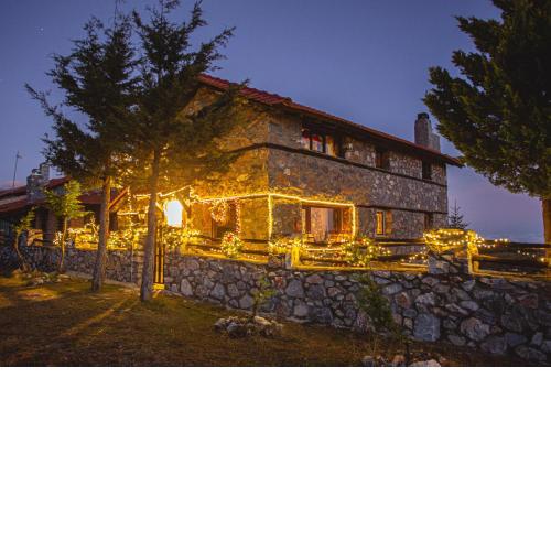 E L chalet. A cosy mountain retreat.
