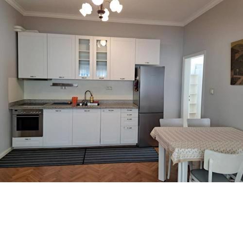 Eagles Bridge Apartment 1 with Wi-Fi