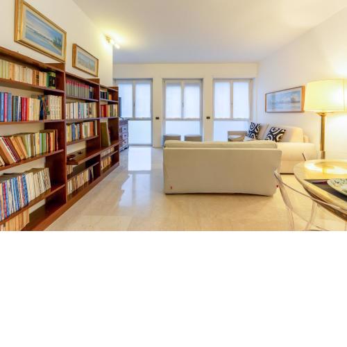 Easylife - Elegante bilocale in Corso Buenos Aires