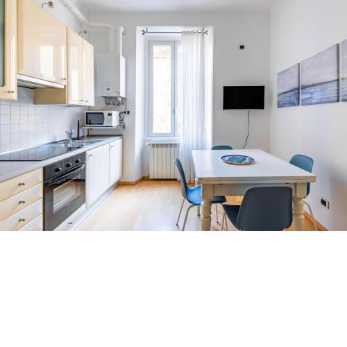 Easylife - Rilassati nel calore di un confortevole trilocale nel cuore di Milano Porta Venezia