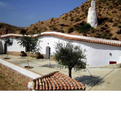 Eccentric Cave House in Lopera with Terrace