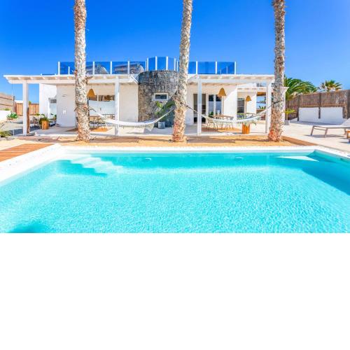 Eco Beach Villa by Lanzarote Retreats