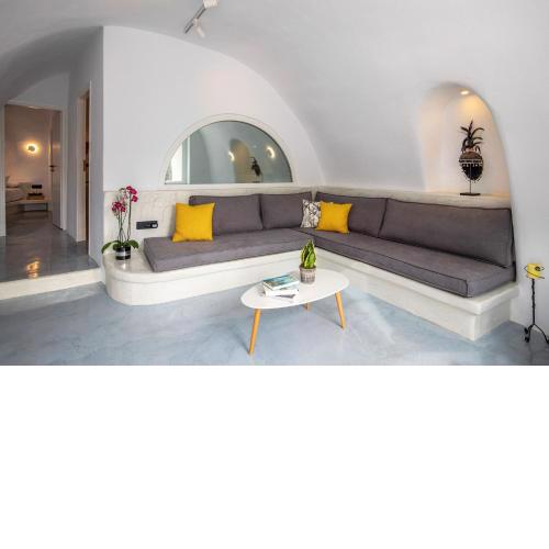 Ecolodge Cave House