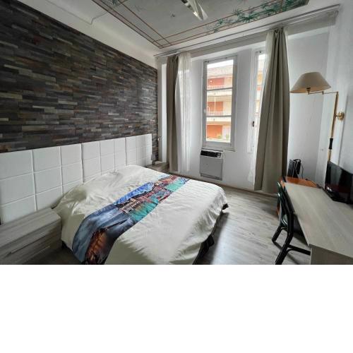 Eden Hotel