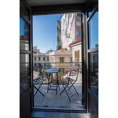 Ederlezi Zoubourlou Aparthotel