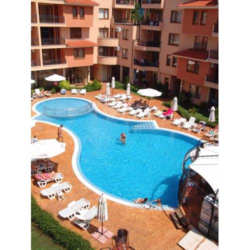 Efir Aparthotel