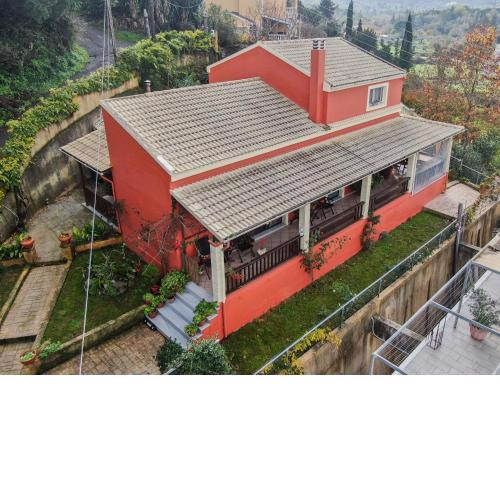 Efi's House