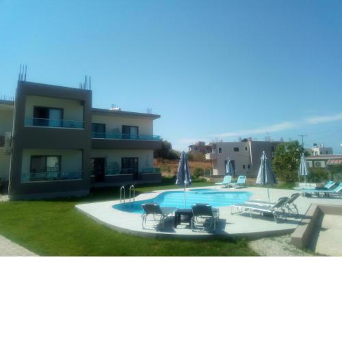 Efrilias Studios & Apartments