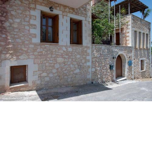 Eftrapelia Provarma Villa