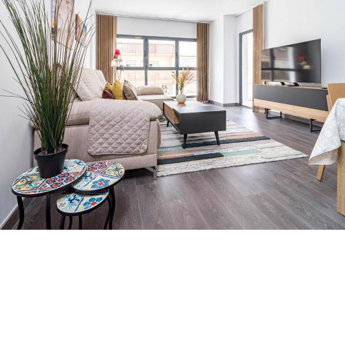 EG- Modern apartment in the center of Estepona