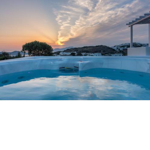 Eiriana Luxury Suites