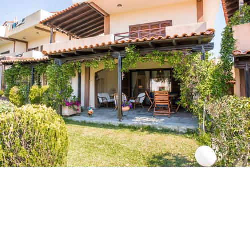 Eirinis House