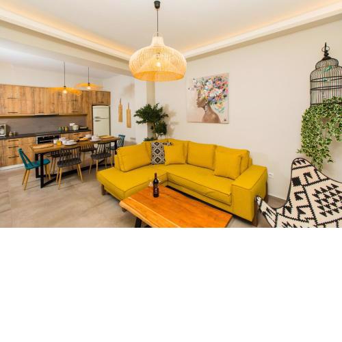 Ekaterini Luxury House