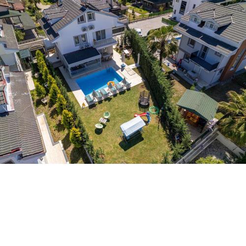 Ekiz Villa