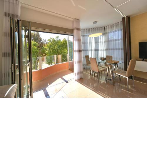 El Balcon Deluxe