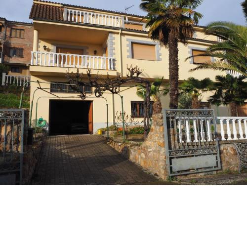 El Cerezo