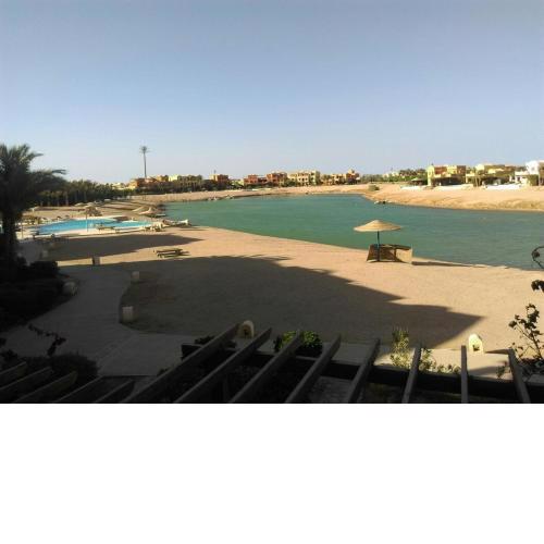 El Gouna 3 BR/ Pool/Lagoon/Kitchen