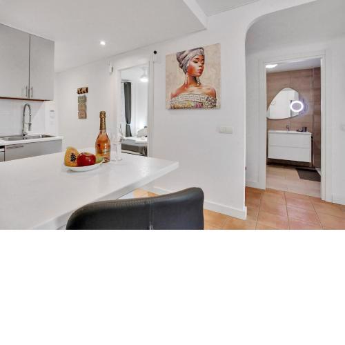 El Paraiso, Beautiful Swimming Pool with Ocean View, Parking, Fiber
