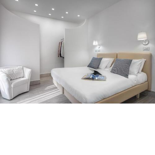 El Royale Suites Sorrento