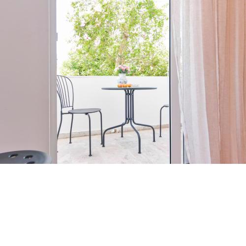 El Verano Apartments