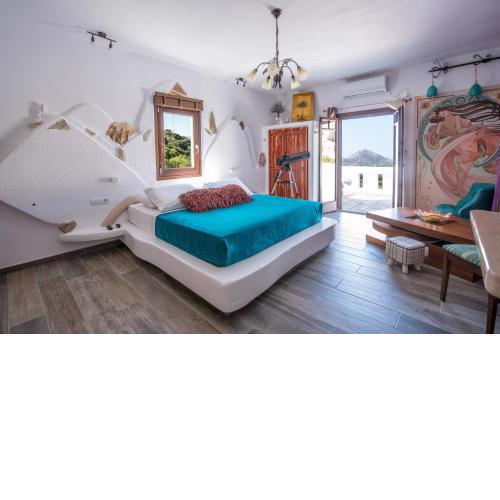 ELaiolithos Luxury Retreat in Naxos