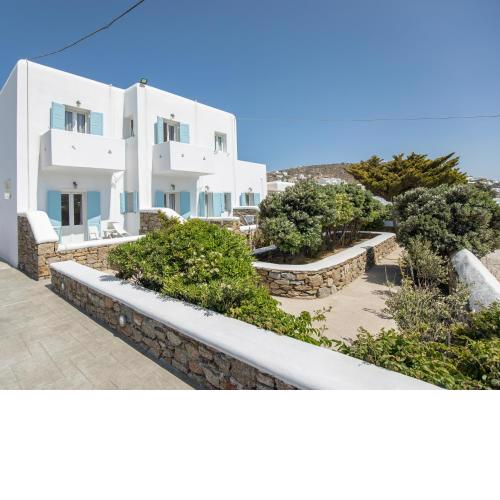 Eleftheria Hotel & Apartments