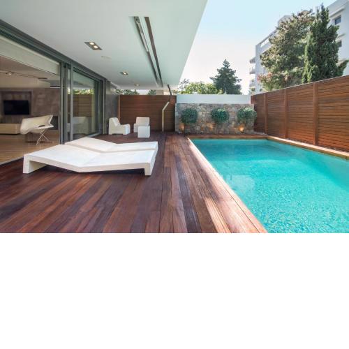 Elegant and Private Living by Neuvel