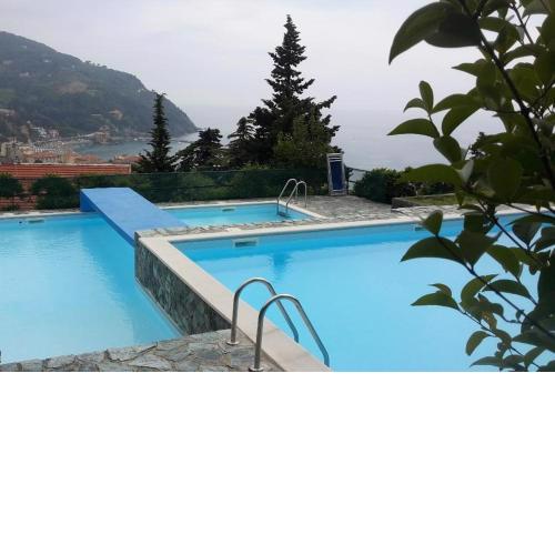 Elegant and Sea View Excelsior Apartment
