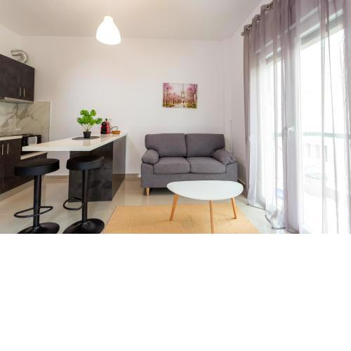 Elegant Apartment For 2 People