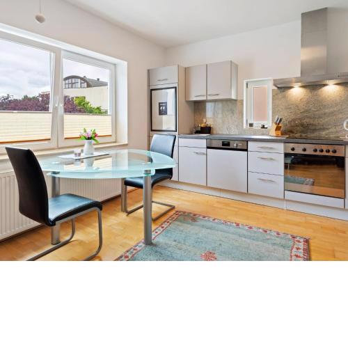 Elegant Apartment in Innsbruck near Golden Roof