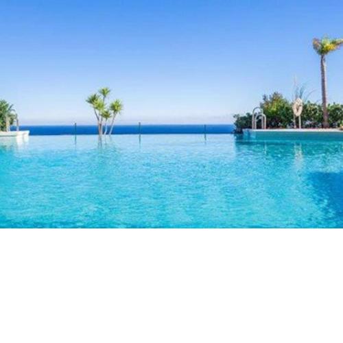 Elegant apartment, stunning views, fully renovated in la Hacienda del Senorio de Cifuentes